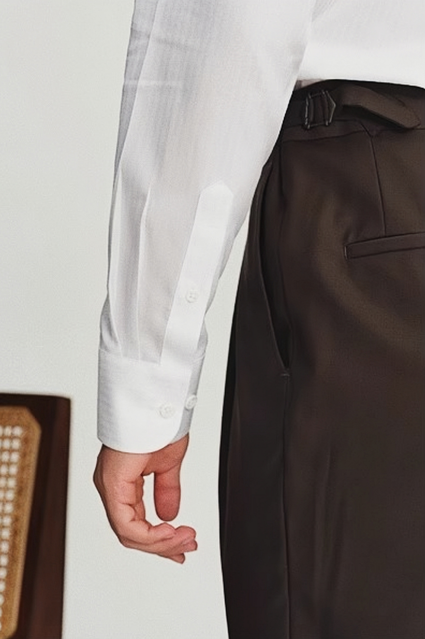Theodore white windsor-collar shirt