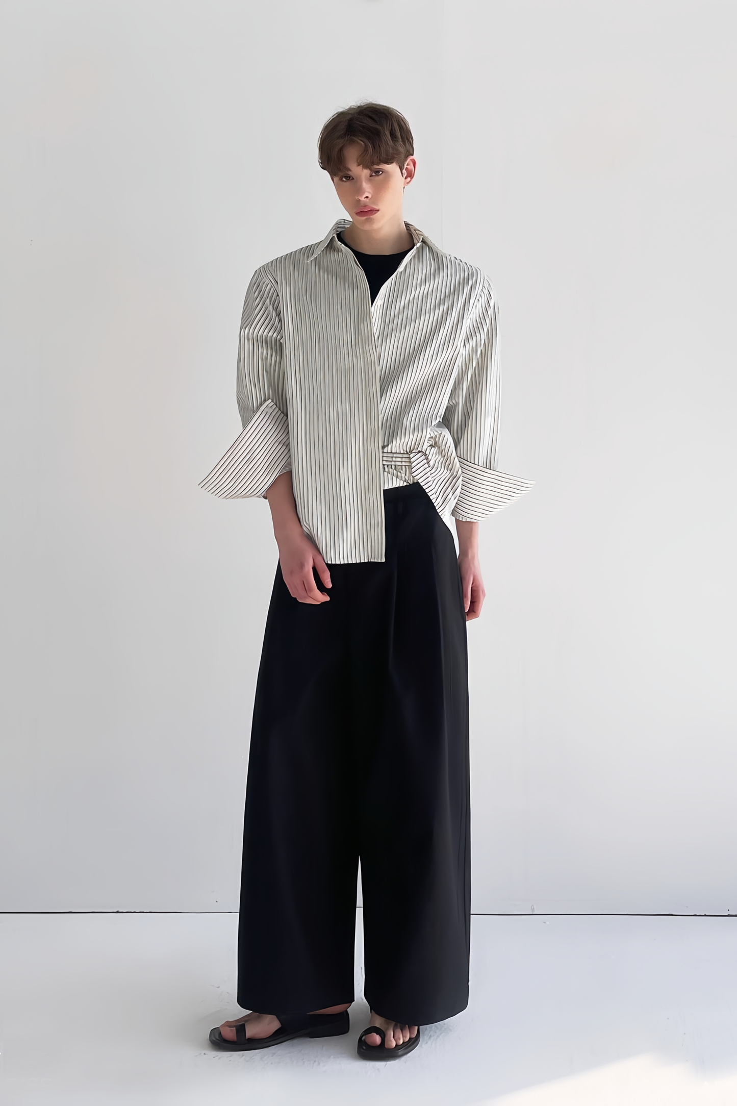 Alexander two-tone waist panel suit