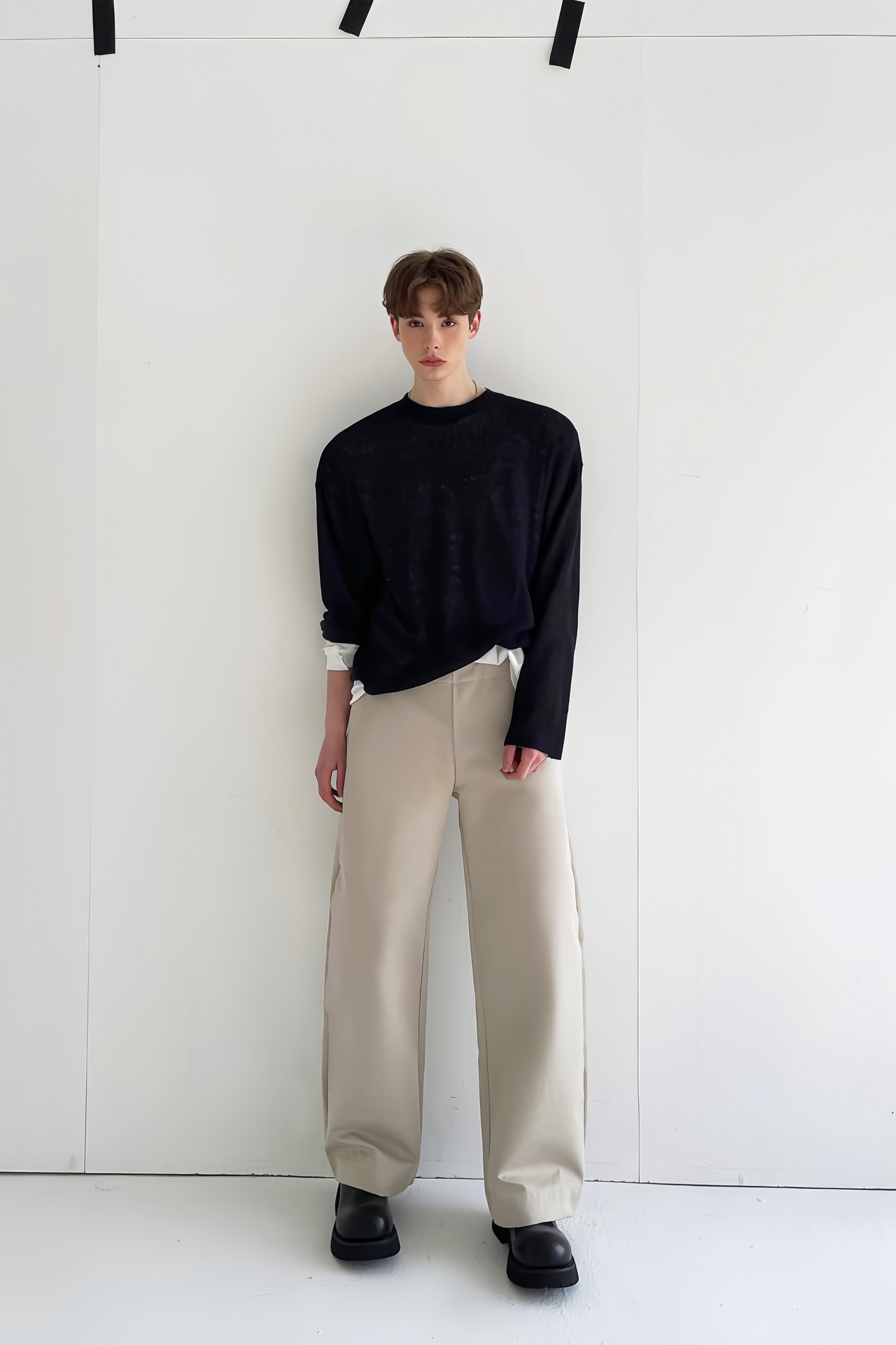 Oliver black crochet-knit jersey