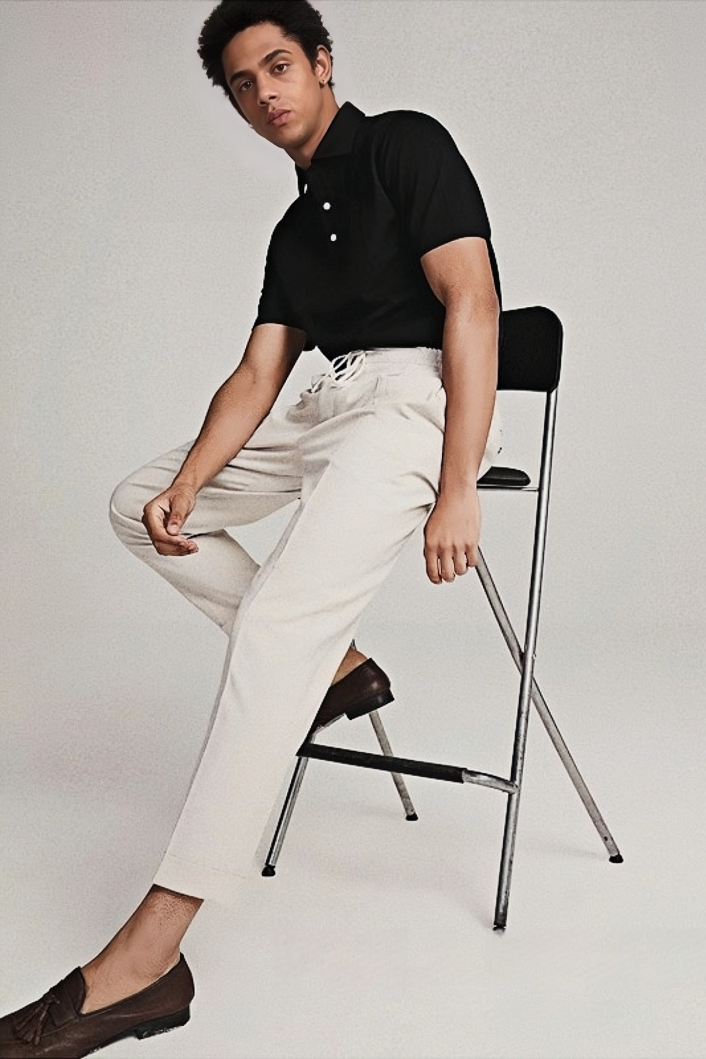 Victor beige ankle-length trousers