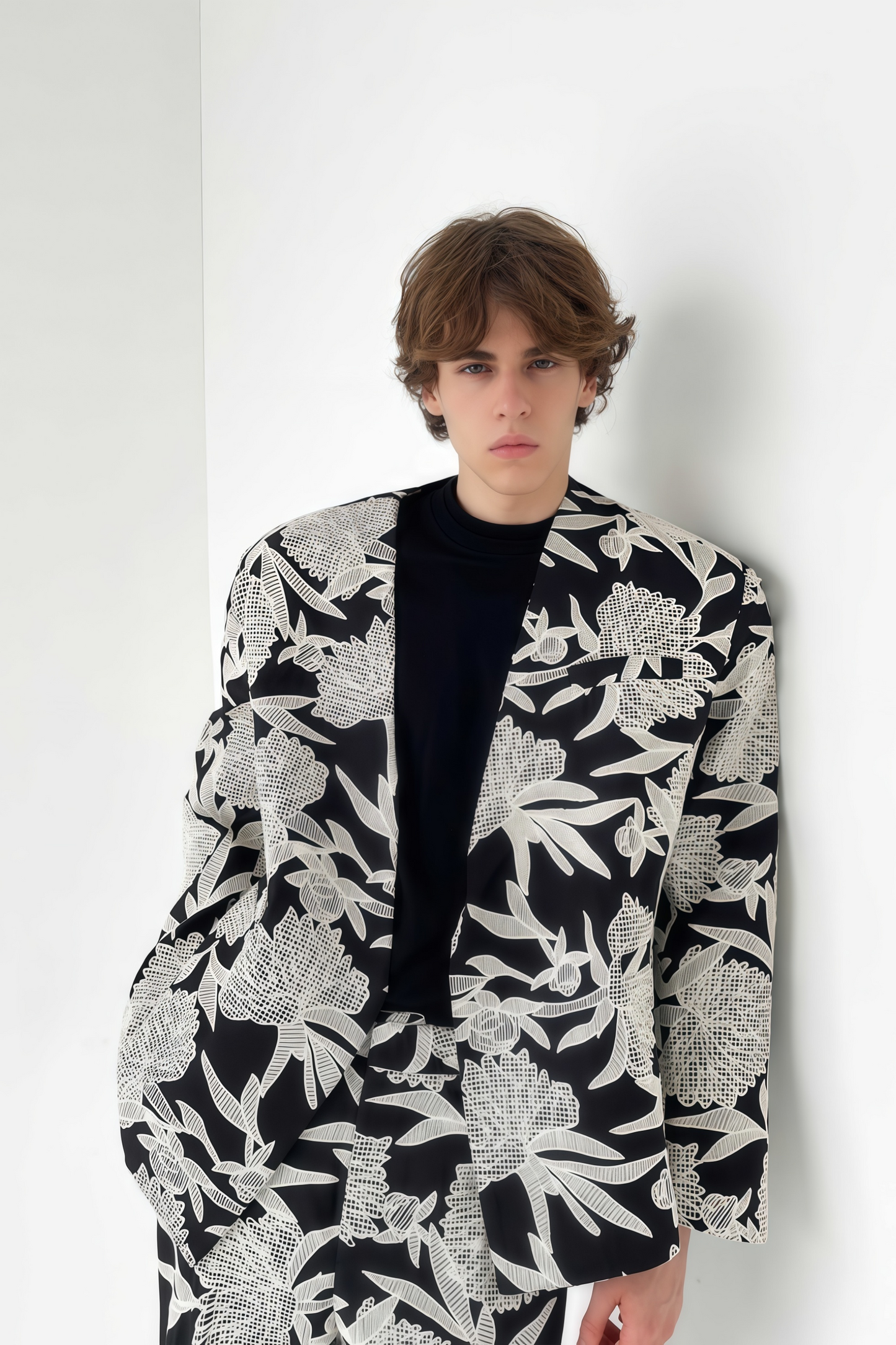 Viktor floral-embroidered suit