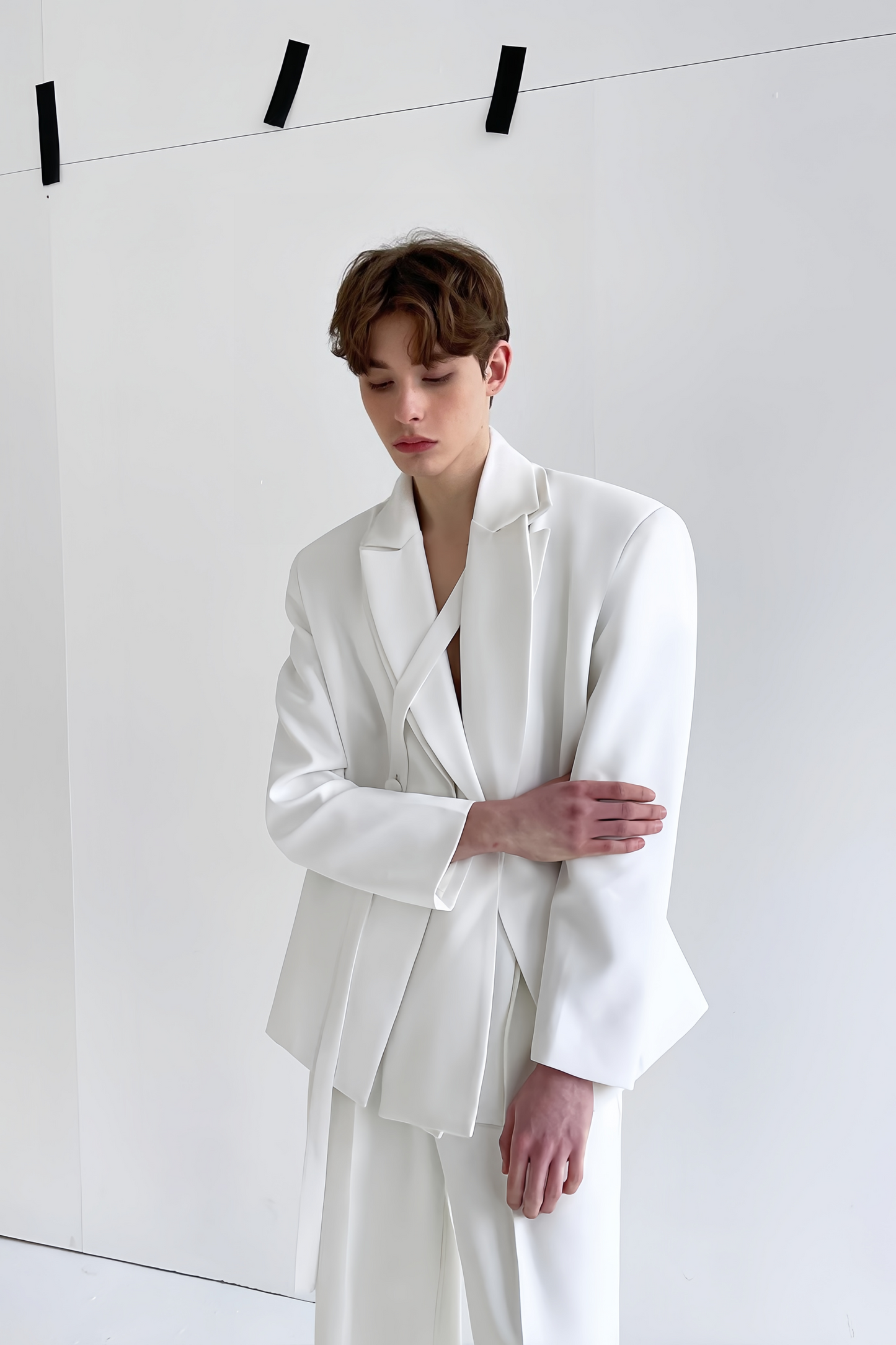 Elias White Self-tie Jacket