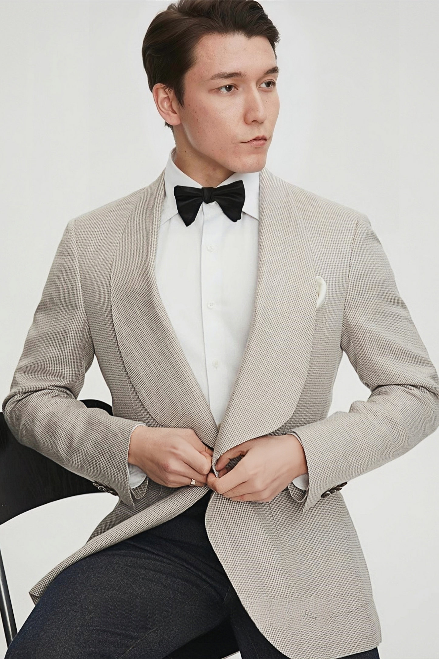 Orion light-khaki shawl-lapels blazer