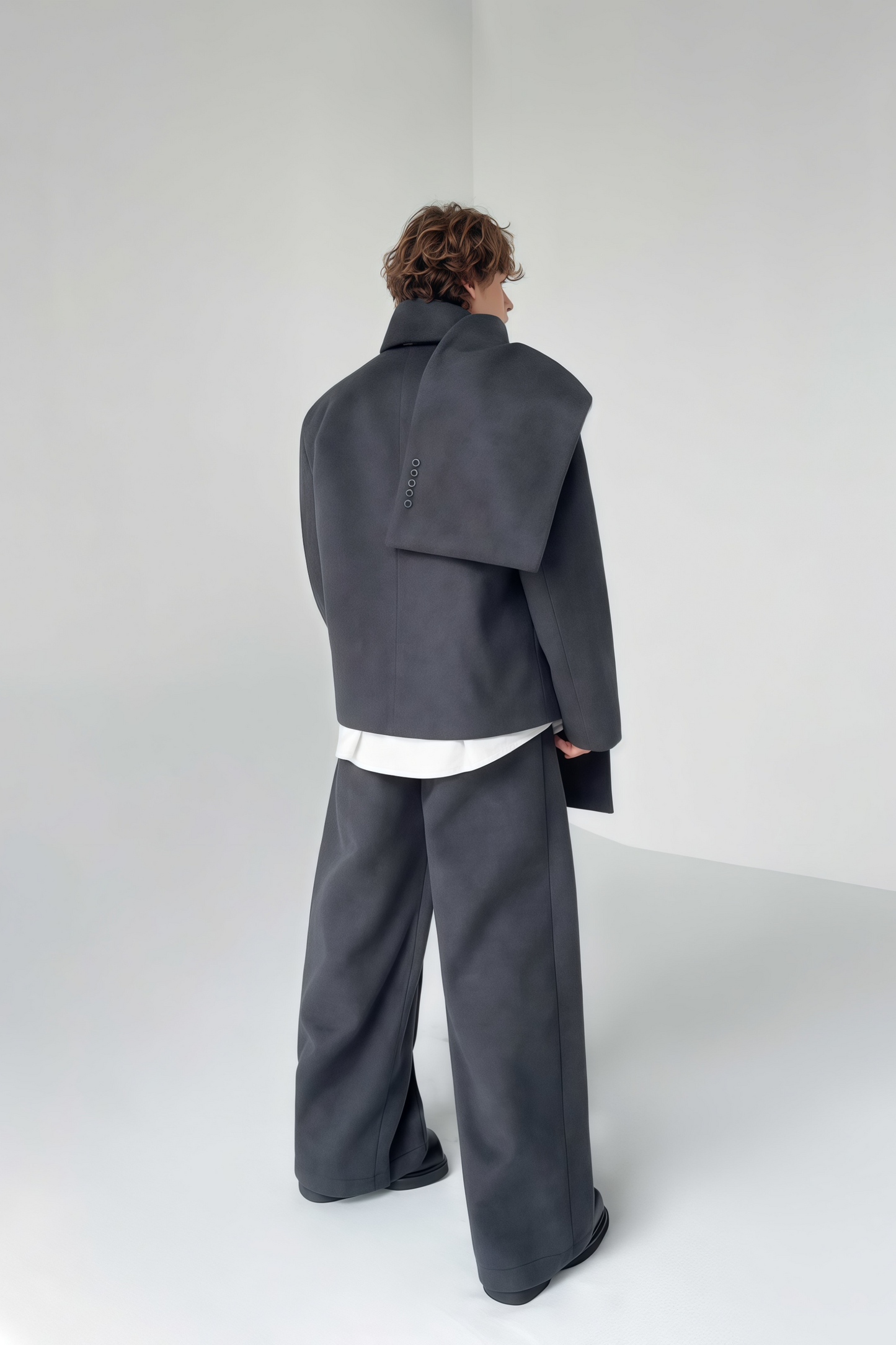 Gaspard gray jacket & trousers matching set