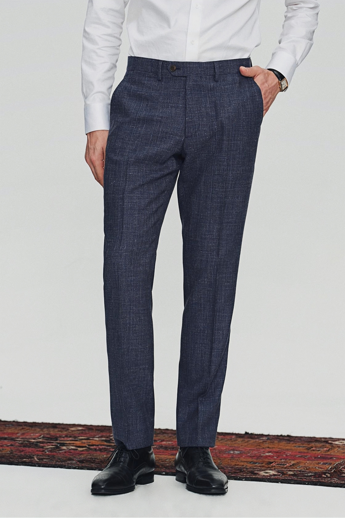 Alistair navy-blue suit
